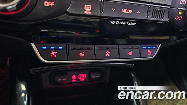 Kia Sorento 2017 — photo 31