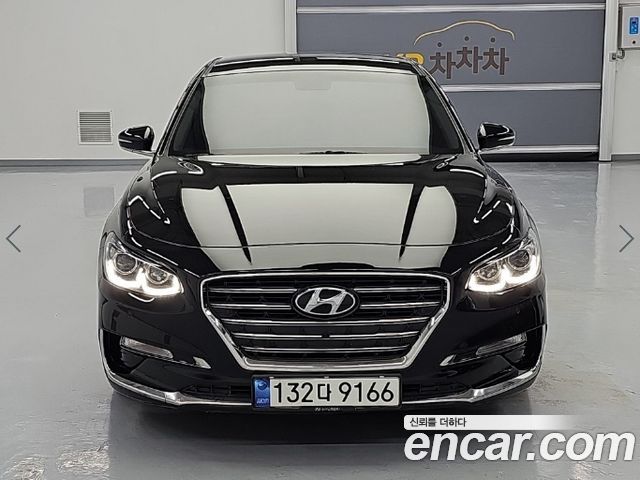 Hyundai Grandeur 2017 — photo 1