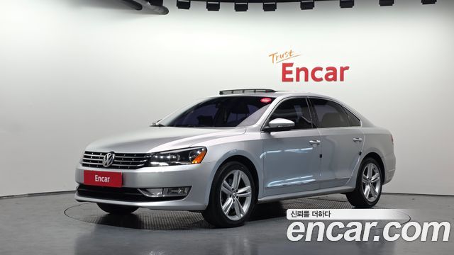 Volkswagen Passat 2014 — photo 1