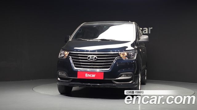 Hyundai Starex 2021 — photo 3