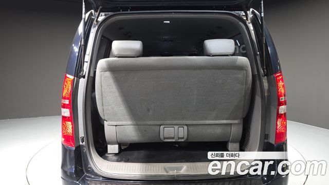 Hyundai Starex 2021 — photo 26