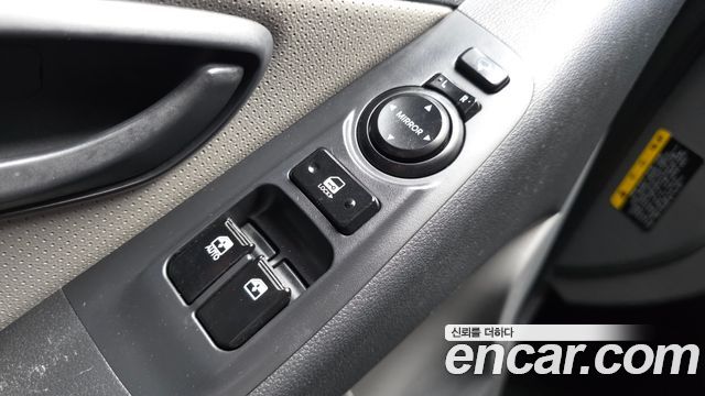 Hyundai Starex 2021 — photo 29