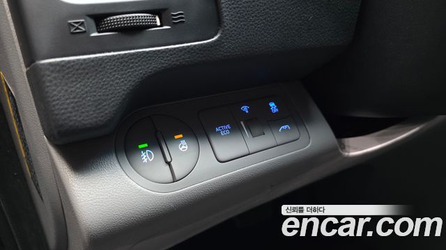 Hyundai Starex 2021 — photo 30