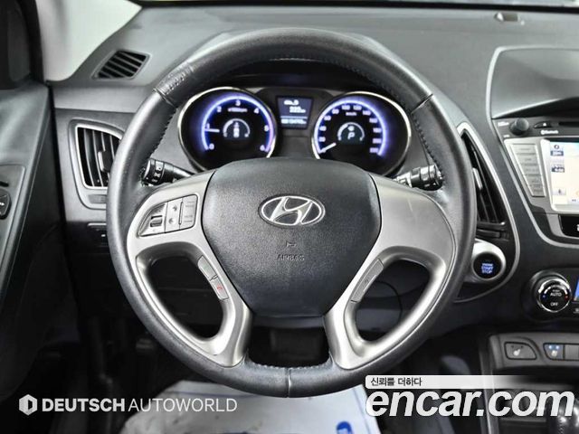 Hyundai Tucson 2011 — photo 13