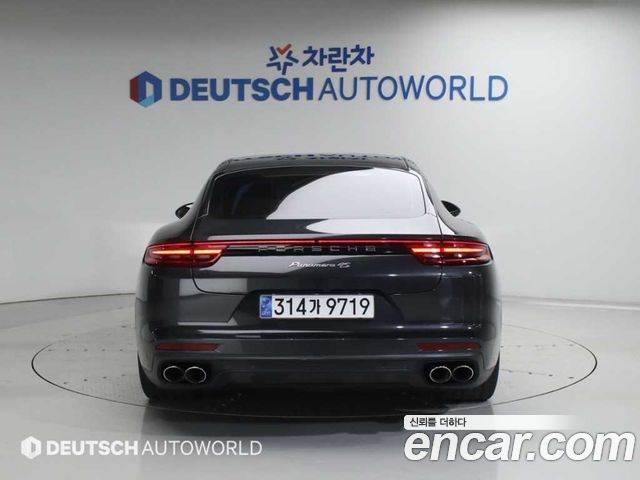 Porsche Panamera 2018 — photo 4