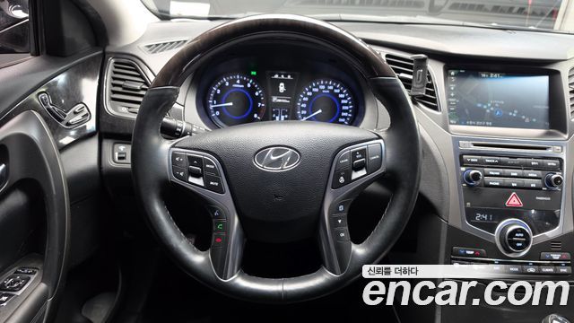 Hyundai Grandeur 2017 — photo 18