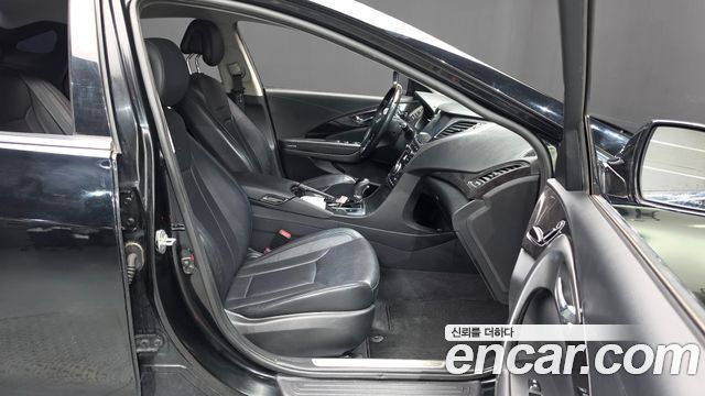 Hyundai Grandeur 2017 — photo 16