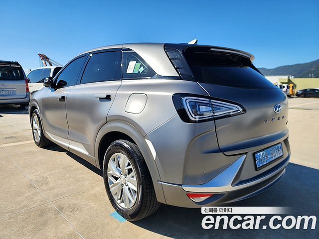 Hyundai Nexo 2023 — photo 3