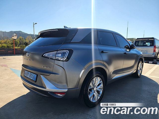 Hyundai Nexo 2023 — photo 7