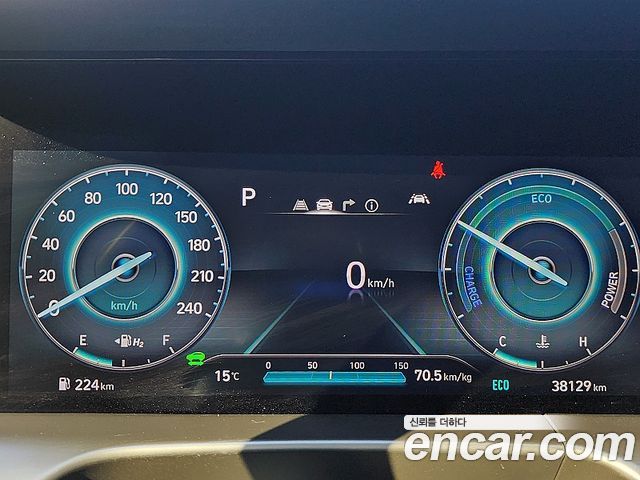 Hyundai Nexo 2023 — photo 9