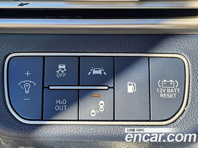 Hyundai Nexo 2023 — photo 13