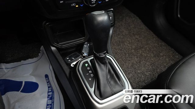 Jeep Renegade 2020 — photo 12