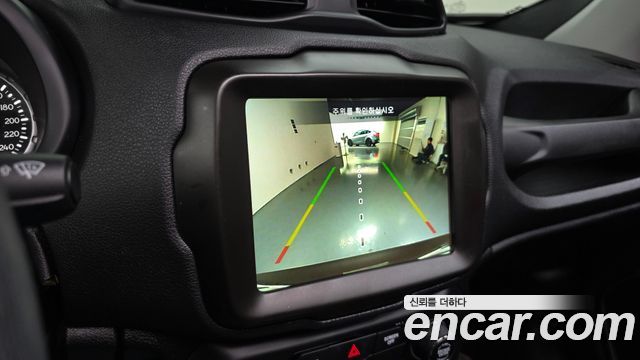 Jeep Renegade 2020 — photo 21