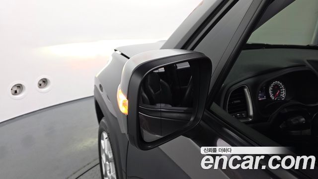 Jeep Renegade 2020 — photo 29