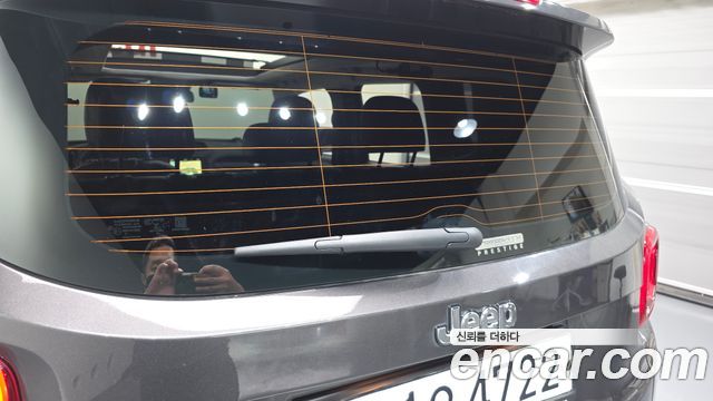 Jeep Renegade 2020 — photo 38