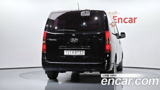 Hyundai Starex 2017 — photo 4