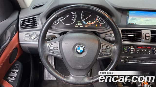 BMW X3 2012 — photo 13
