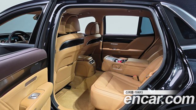 Genesis G90 2022 — photo 11