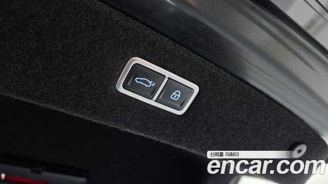 Genesis G90 2022 — photo 16