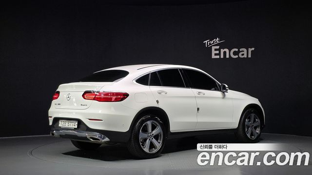 Mercedes-Benz GLC-Class 2019 — photo 2