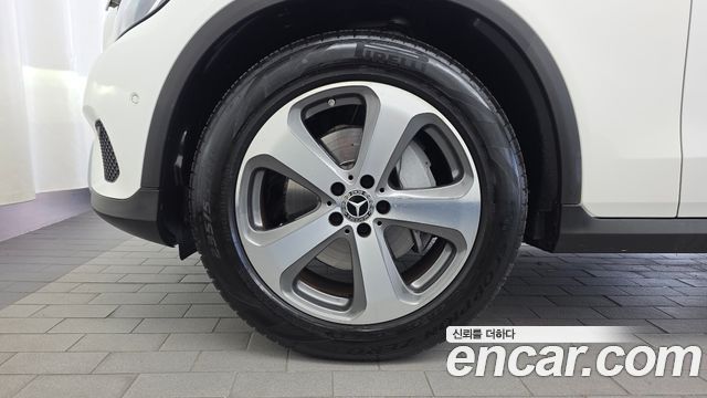 Mercedes-Benz GLC-Class 2019 — photo 5