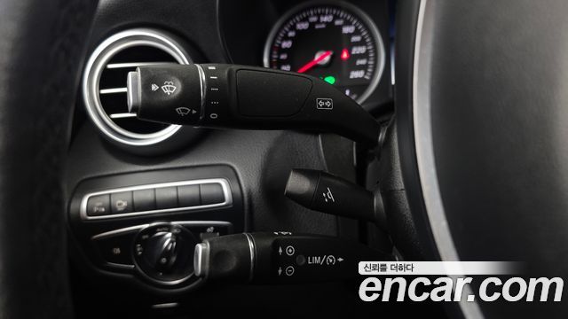 Mercedes-Benz GLC-Class 2019 — photo 18