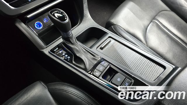 Hyundai Sonata 2016 — photo 9