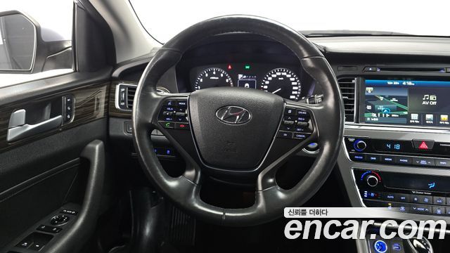 Hyundai Sonata 2016 — photo 12