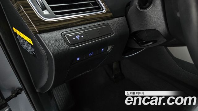 Hyundai Sonata 2016 — photo 20