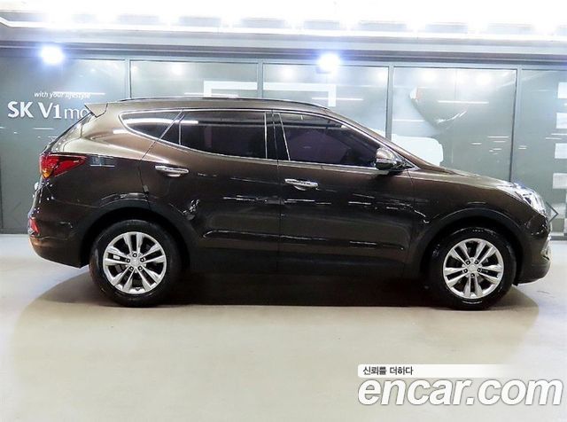 Hyundai Santafe 2016 — photo 3