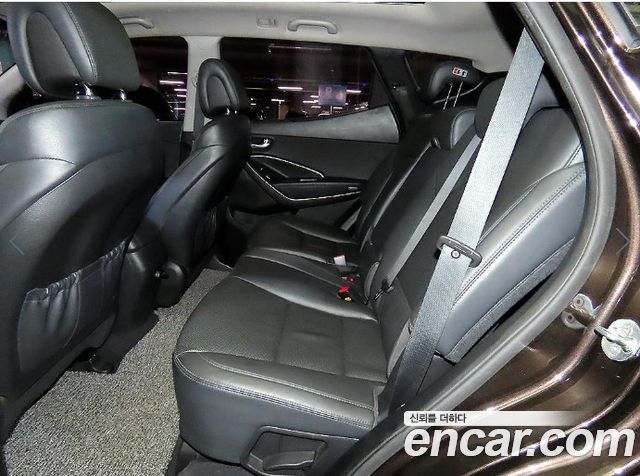 Hyundai Santafe 2016 — photo 7