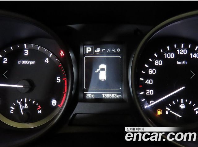 Hyundai Santafe 2016 — photo 9