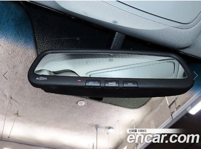 Hyundai Santafe 2016 — photo 15