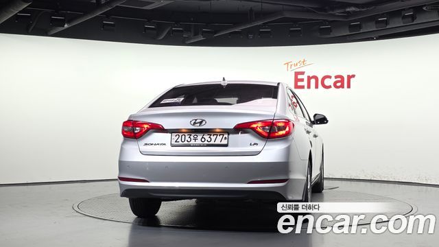 Hyundai Sonata 2015 — photo 4
