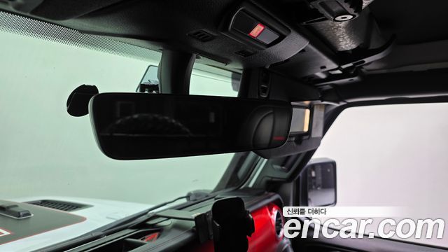 Jeep Wrangler 2020 — photo 14