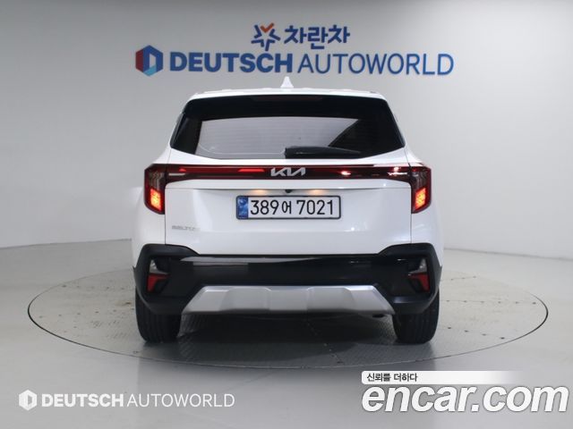 Kia Seltos 2023 — photo 4
