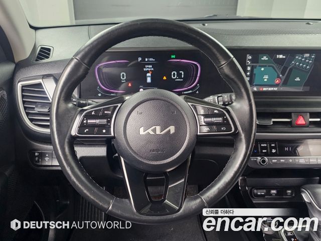 Kia Seltos 2023 — photo 13