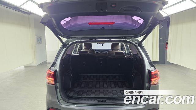 Kia Sorento 2016 — photo 24