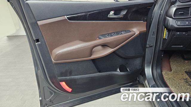 Kia Sorento 2016 — photo 14