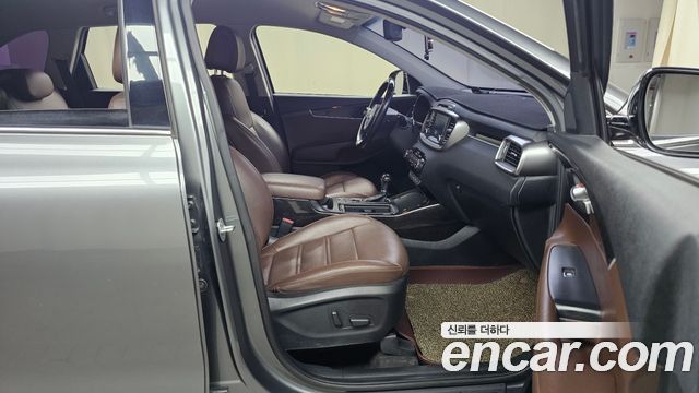 Kia Sorento 2016 — photo 16