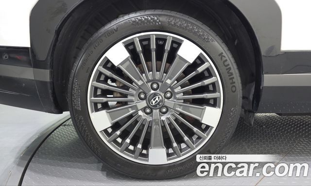 Hyundai Santafe 2024 — photo 5