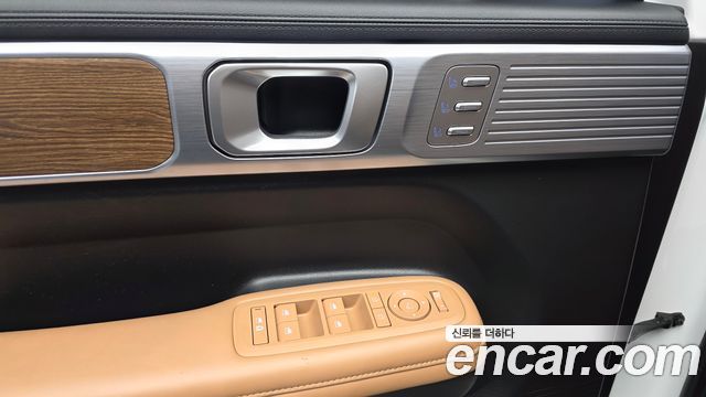 Hyundai Santafe 2024 — photo 31
