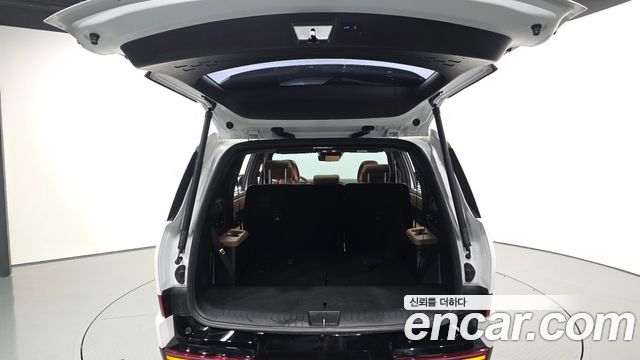Hyundai Santafe 2024 — photo 35