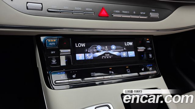 Hyundai Grandeur 2023 — photo 23