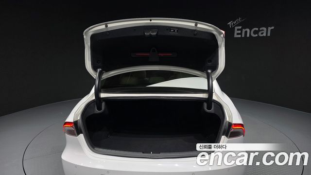 Hyundai Grandeur 2023 — photo 26