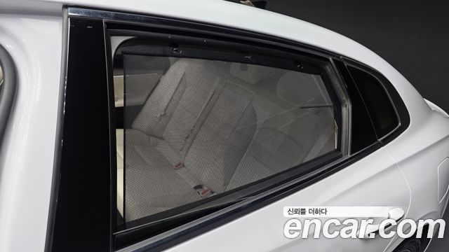 Hyundai Grandeur 2023 — photo 34