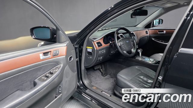 Hyundai Genesis 2014 — photo 13
