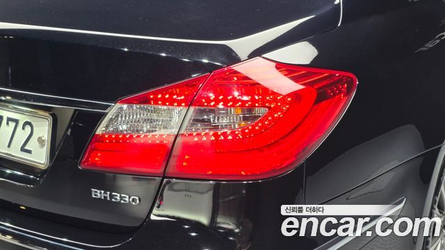 Hyundai Genesis 2014 — photo 9