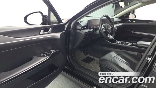 Kia K5 2024 — photo 10