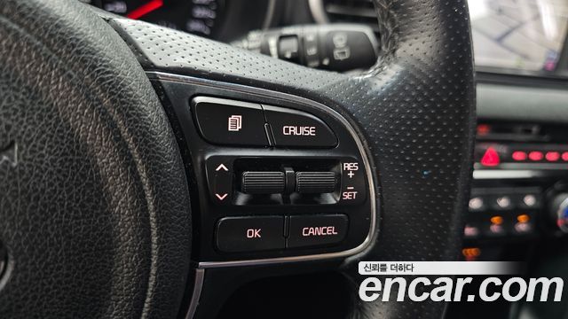 Kia Sportage 2016 — photo 28